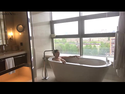 ❤️ Tremenda pupa che si masturba appassionatamente la figa in bagno ️ Pornoal it.vlad-massage-salon.ru ️❤