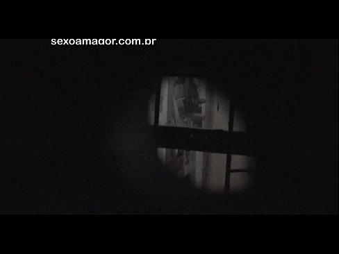 ❤️ Blondie viene segretamente filmato da un voyeur del quartiere nascosto dietro mattoni cavi ️ Pornoal it.vlad-massage-salon.ru ️❤